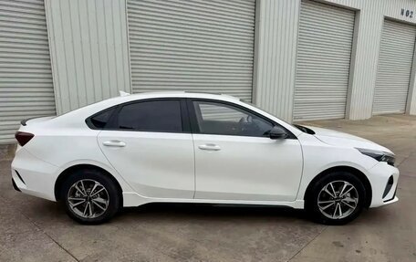 KIA K3, 2023 год, 1 800 000 рублей, 4 фотография