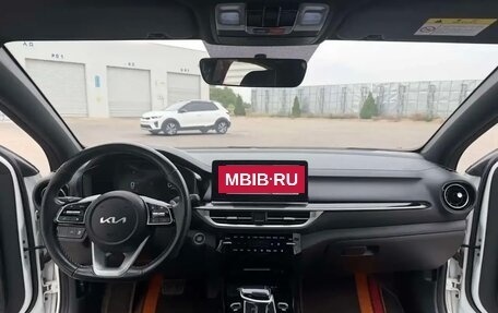 KIA K3, 2023 год, 1 800 000 рублей, 8 фотография