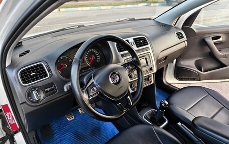 Volkswagen Polo VI (EU Market), 2017 год, 1 180 000 рублей, 24 фотография