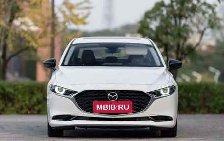 Mazda 3, 2022 год, 1 875 000 рублей, 2 фотография