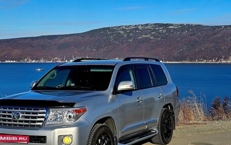 Toyota Land Cruiser 200, 2008 год, 3 600 000 рублей, 7 фотография