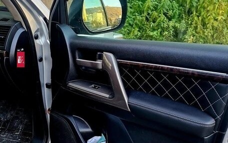 Toyota Land Cruiser 200, 2008 год, 3 600 000 рублей, 16 фотография