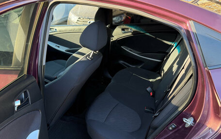 Hyundai Solaris II рестайлинг, 2012 год, 589 000 рублей, 11 фотография