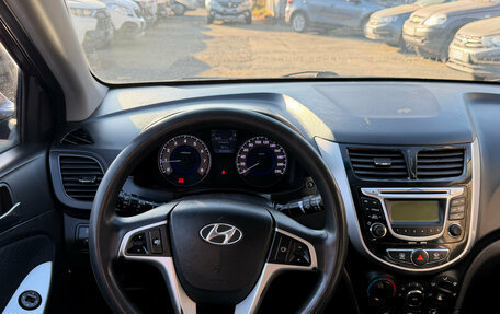 Hyundai Solaris II рестайлинг, 2012 год, 589 000 рублей, 17 фотография