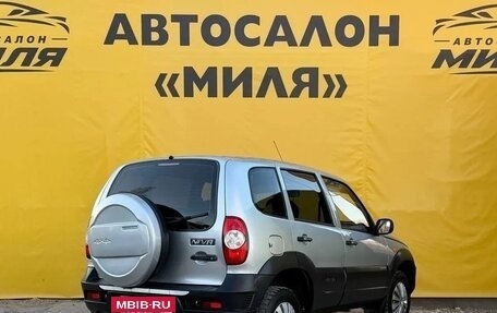 Chevrolet Niva I рестайлинг, 2010 год, 439 000 рублей, 5 фотография