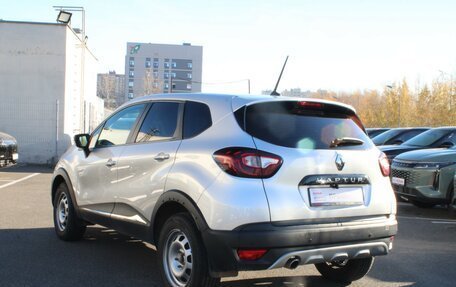 Renault Kaptur I рестайлинг, 2021 год, 990 000 рублей, 6 фотография