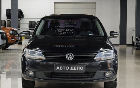 Volkswagen Jetta VII, 2013 год, 965 000 рублей, 2 фотография