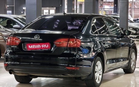 Volkswagen Jetta VII, 2013 год, 965 000 рублей, 4 фотография