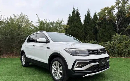 Volkswagen T-Cross I, 2022 год, 1 670 000 рублей, 3 фотография