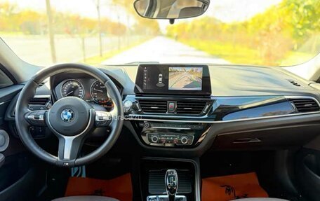 BMW 1 серия, 2022 год, 1 700 000 рублей, 4 фотография