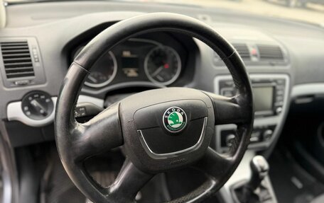 Skoda Octavia, 2011 год, 743 000 рублей, 11 фотография
