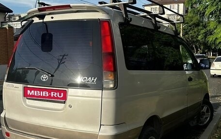 Toyota Town Ace III, 2001 год, 600 000 рублей, 3 фотография