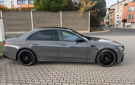 Mercedes-Benz S-Класс, 2026 год, 20 700 000 рублей, 4 фотография