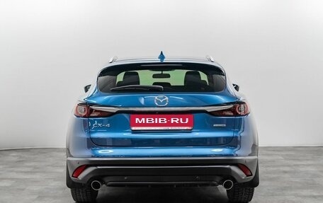 Mazda CX-4, 2020 год, 2 300 000 рублей, 5 фотография