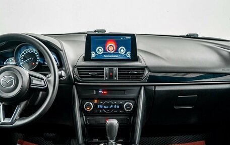 Mazda CX-4, 2020 год, 2 300 000 рублей, 12 фотография