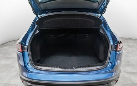 Mazda CX-4, 2020 год, 2 300 000 рублей, 18 фотография