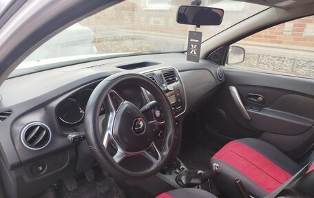 Renault Logan II, 2019 год, 570 000 рублей, 5 фотография