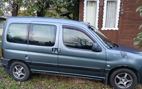 Peugeot Partner II рестайлинг 2, 2005 год, 230 000 рублей, 2 фотография