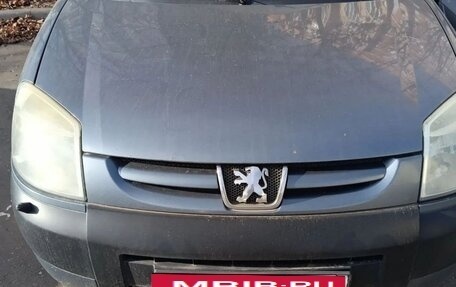 Peugeot Partner II рестайлинг 2, 2005 год, 230 000 рублей, 3 фотография