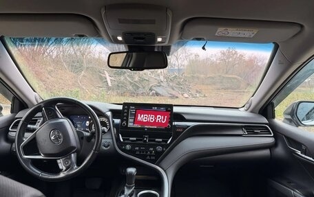 Toyota Camry, 2021 год, 2 950 000 рублей, 9 фотография
