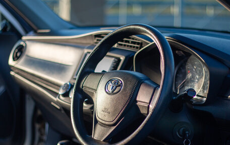 Toyota Corolla, 2016 год, 950 000 рублей, 11 фотография