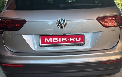 Volkswagen Tiguan II, 2017 год, 2 350 000 рублей, 1 фотография
