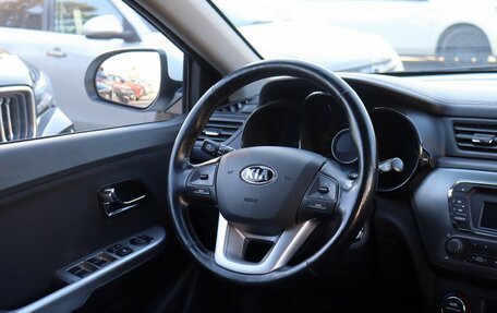 KIA Rio III рестайлинг, 2013 год, 1 055 000 рублей, 12 фотография