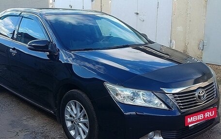 Toyota Camry, 2012 год, 2 800 000 рублей, 3 фотография