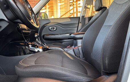 KIA Soul II рестайлинг, 2015 год, 1 500 000 рублей, 10 фотография