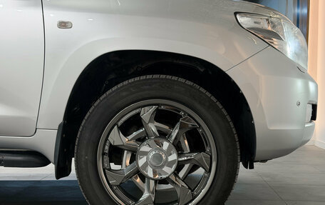 Toyota Land Cruiser 200, 2010 год, 3 200 000 рублей, 26 фотография
