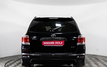 Toyota Highlander III, 2011 год, 1 749 000 рублей, 6 фотография