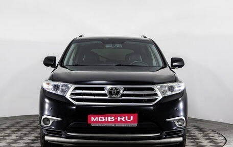 Toyota Highlander III, 2011 год, 1 749 000 рублей, 2 фотография