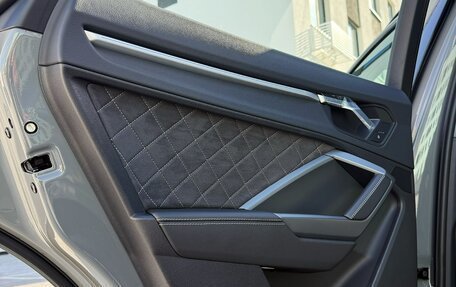 Audi Q3, 2023 год, 2 490 000 рублей, 13 фотография