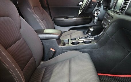 KIA Sportage IV рестайлинг, 2016 год, 1 700 000 рублей, 13 фотография