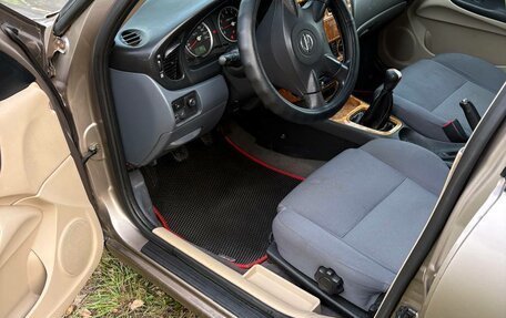 Nissan Almera, 2005 год, 300 000 рублей, 16 фотография