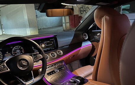 Mercedes-Benz E-Класс, 2017 год, 3 850 000 рублей, 39 фотография