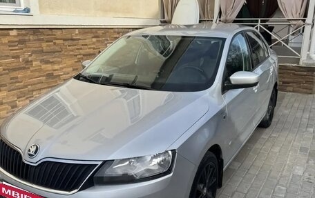 Skoda Rapid I, 2016 год, 1 050 000 рублей, 2 фотография