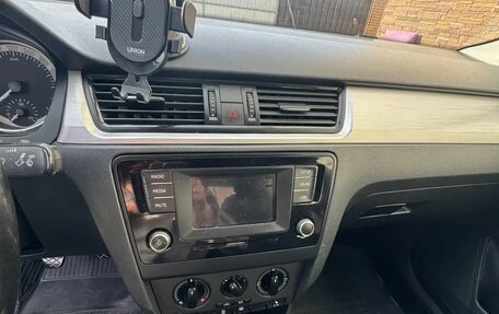 Skoda Rapid I, 2016 год, 1 050 000 рублей, 7 фотография