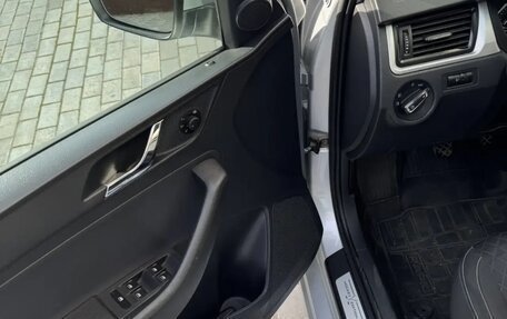 Skoda Rapid I, 2016 год, 1 050 000 рублей, 9 фотография