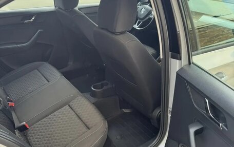 Skoda Rapid I, 2016 год, 1 050 000 рублей, 10 фотография