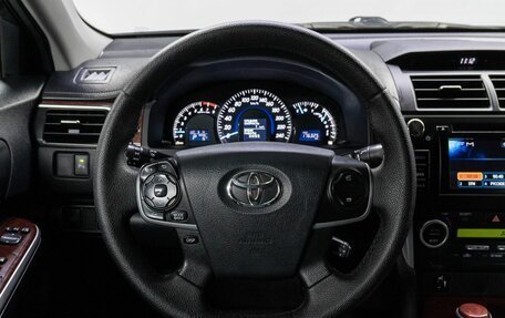 Toyota Camry, 2013 год, 1 750 000 рублей, 19 фотография