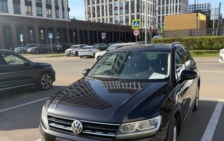 Volkswagen Tiguan II, 2017 год, 1 700 000 рублей, 1 фотография