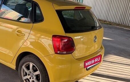 Volkswagen Polo VI (EU Market), 2010 год, 450 000 рублей, 3 фотография