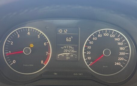 Volkswagen Polo VI (EU Market), 2010 год, 450 000 рублей, 15 фотография