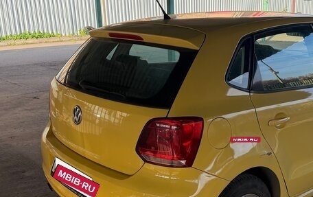 Volkswagen Polo VI (EU Market), 2010 год, 450 000 рублей, 4 фотография