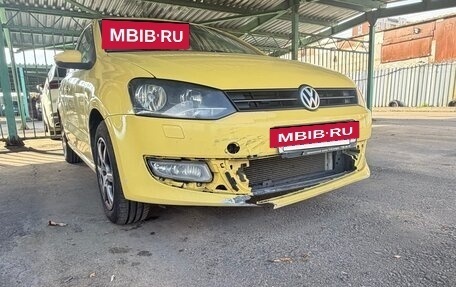Volkswagen Polo VI (EU Market), 2010 год, 450 000 рублей, 12 фотография