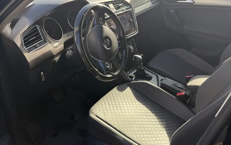 Volkswagen Tiguan II, 2017 год, 1 700 000 рублей, 8 фотография