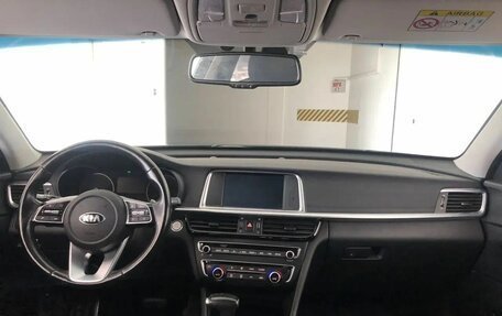 KIA Optima IV рестайлинг, 2018 год, 2 000 000 рублей, 9 фотография