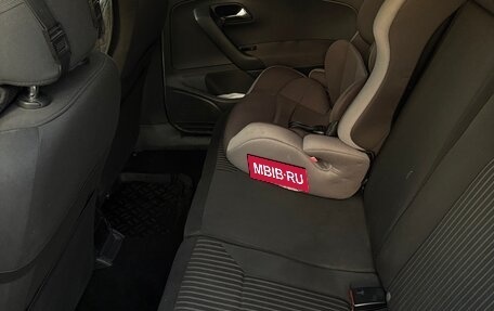 Volkswagen Polo VI (EU Market), 2012 год, 700 000 рублей, 11 фотография