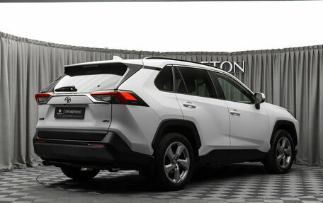 Toyota RAV4, 2019 год, 2 790 000 рублей, 5 фотография